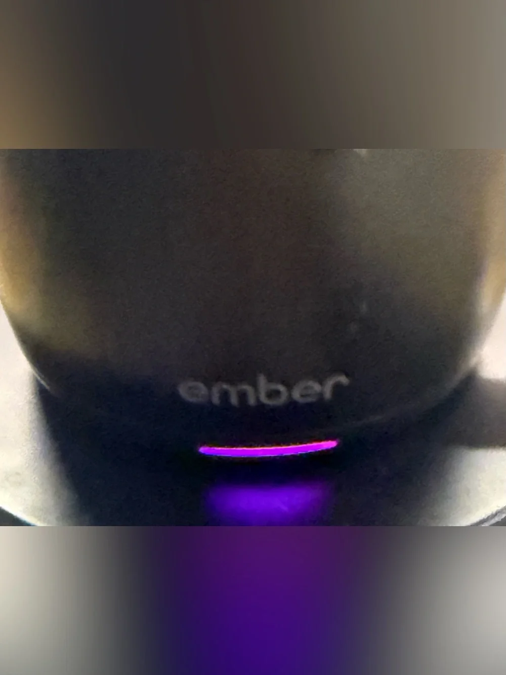 Ember Temperature-Controlled Mug with charging nest - Black with  LED
